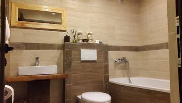 Фото номера Апартаменты с видом на горы Курортные отели Forest Houses г. Godech 6